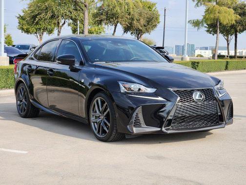 2018 Lexus IS 300 Base