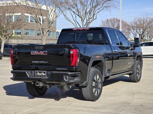 2024 GMC Sierra 2500 Denali