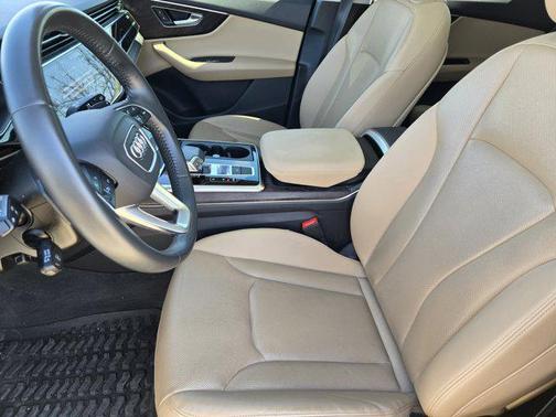 2020 Audi Q7 55 Premium Plus
