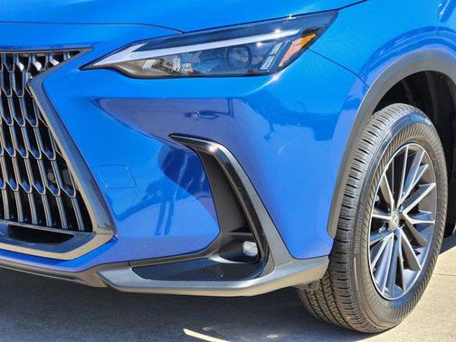 2025 Lexus NX 250 Base