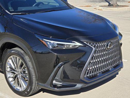 2022 Lexus NX 350h Premium