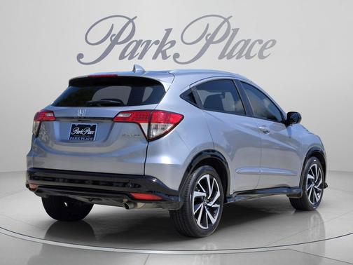 Modern Steel Metallic 2019 Honda HR-V Sport