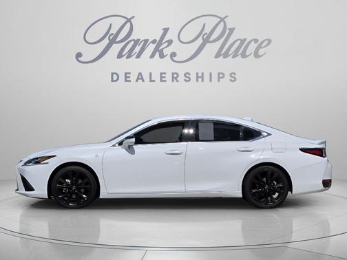 Ultra White 2024 Lexus ES 300h F SPORT Handling