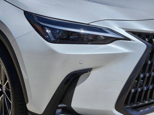 2025 Lexus NX 350h Premium