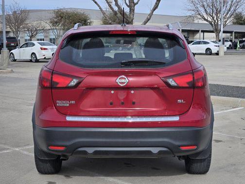 2018 Nissan Rogue Sport SL