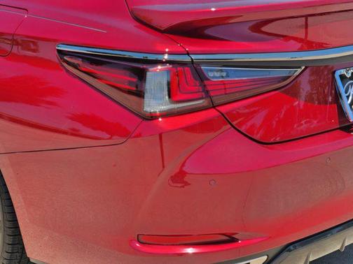 2022 Lexus ES 350 F Sport
