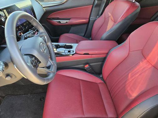 2023 Lexus NX 350h Premium