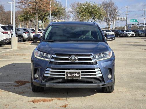 2018 Toyota Highlander Limited