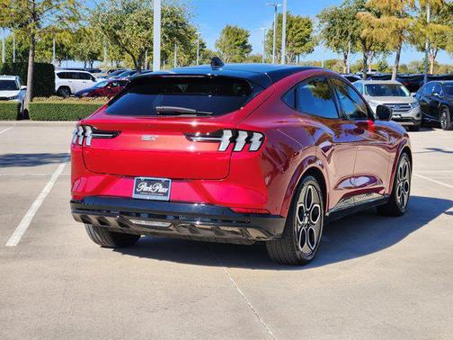 2022 Ford Mustang Mach-E GT