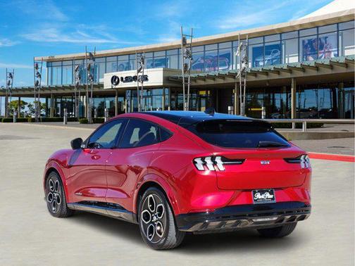 2022 Ford Mustang Mach-E GT