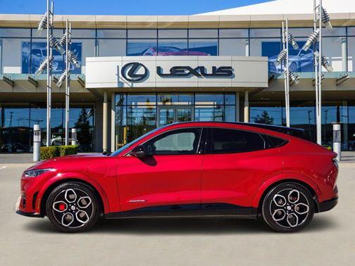 2022 Ford Mustang Mach-E GT