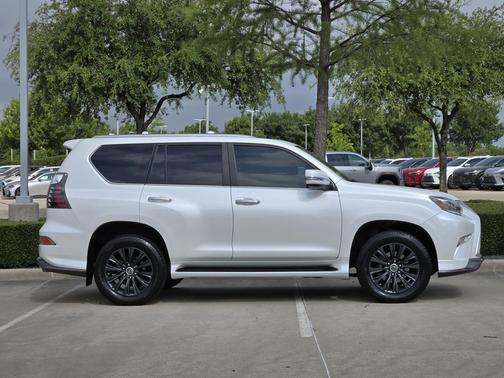 White Pearl 2023 Lexus GX 460 Luxury