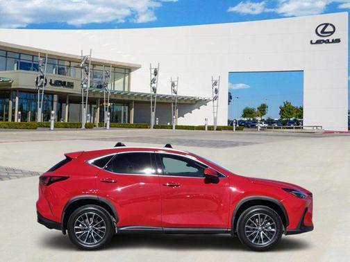 2025 Lexus NX 250 Premium