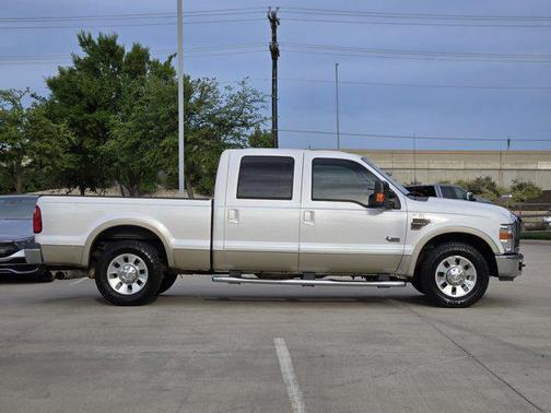 White Platinum Metallic Tri-Coat 2010 Ford F-250 Lariat