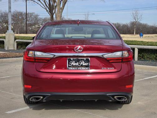 2018 Lexus ES 350 Base