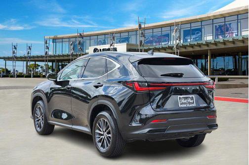 2025 Lexus NX 250 Base