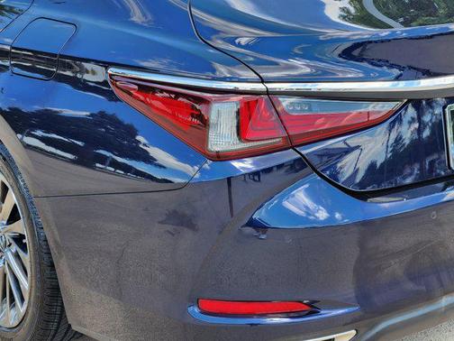 2020 Lexus ES 350 Ultra Luxury