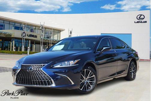 2025 Lexus ES 300h Base