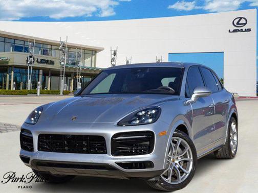 2021 Porsche Cayenne S