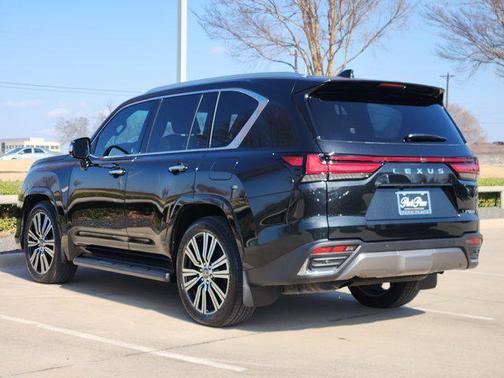 2025 Lexus LX 600 Luxury