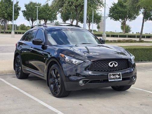 2017 INFINITI QX70 Base