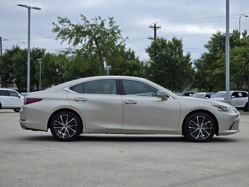 Moonbeam Beige Metallic 2025 Lexus ES 350 Premium