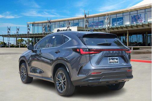 2025 Lexus NX 350h Luxury