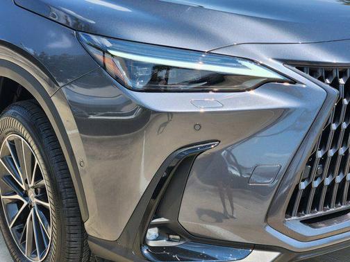 2025 Lexus NX 350h Luxury