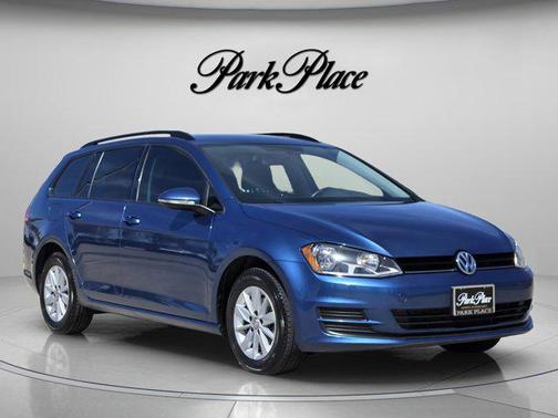 2017 Volkswagen Golf SportWagen TSI S