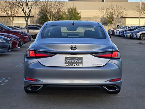 2025 Lexus ES 350 Premium