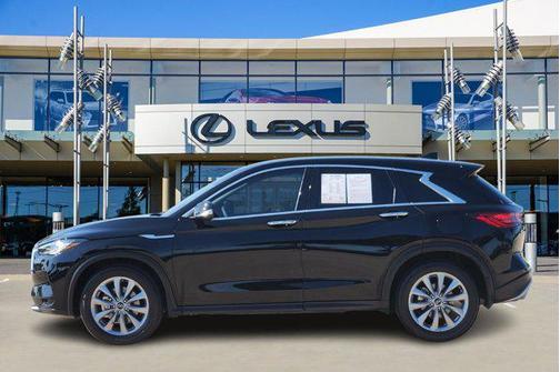 2022 INFINITI QX50 PURE