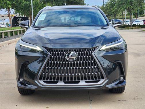 2025 Lexus NX 450h+ Luxury