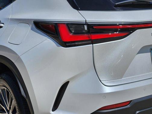 2025 Lexus NX 350 Luxury