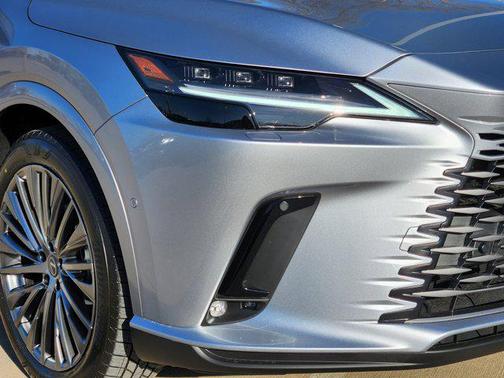 Iridium 2026 Lexus RX 450h+ Base