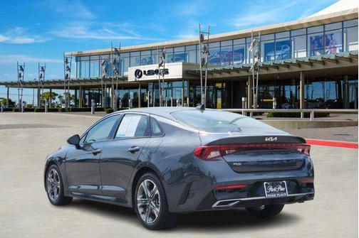 2022 Kia K5 EX