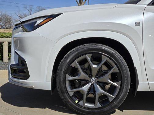 2026 Lexus TX 500h F SPORT Premium