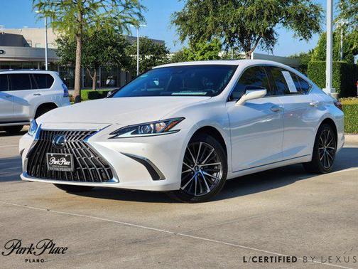 2025 Lexus ES 300h Premium