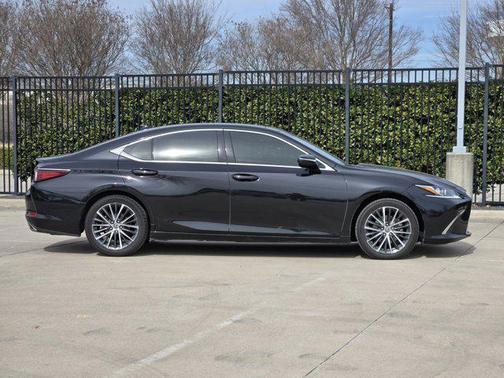 2023 Lexus ES 350 Premium