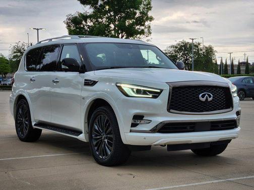 2020 INFINITI QX80 Luxe