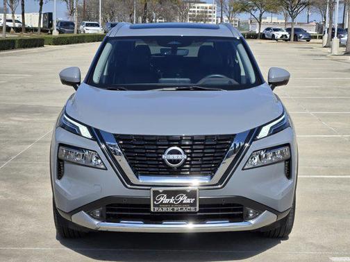 2022 Nissan Rogue Platinum