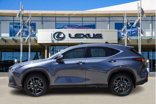 2025 Lexus NX 450h+ Luxury