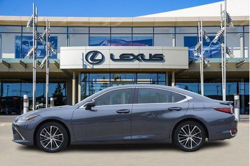 2023 Lexus ES 300h Premium