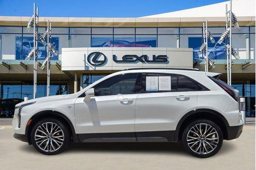 2024 Cadillac XT4 Sport