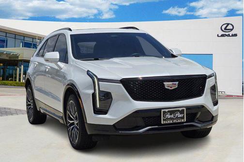 2024 Cadillac XT4 Sport
