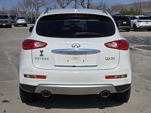 2017 INFINITI QX50 Base