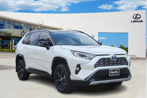 2021 Toyota RAV4 Hybrid SE
