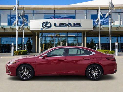 2025 Lexus ES 300h Base