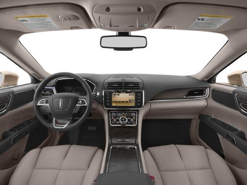 White Platinum Clearcoat 2017 Lincoln Continental Reserve