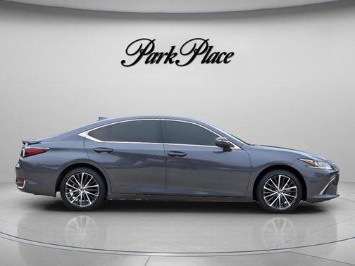 Cloudburst Gray 2025 Lexus ES 300h Premium