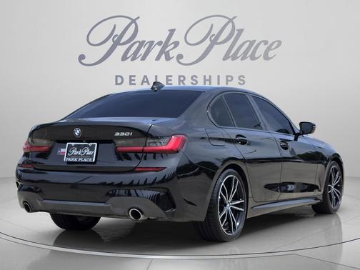 Black Sapphire Metallic 2019 BMW 330 330i Sedan